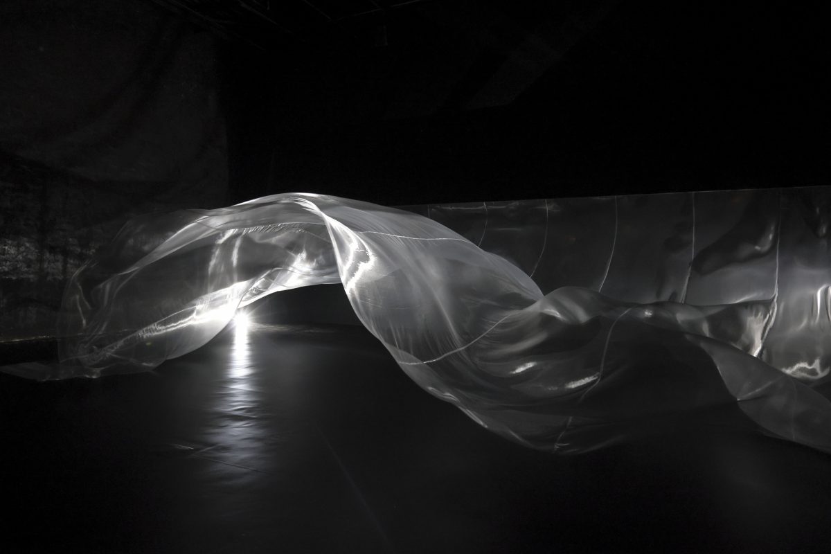 OHMAKI Shinji, Liminal Air Space-Time: Event Horizon, 2023Photo: Keizo Kioku